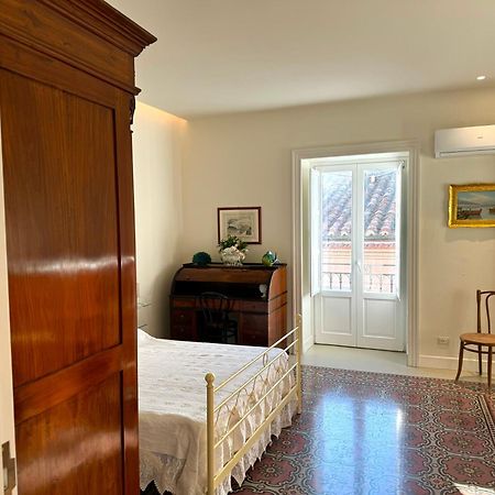 Apartamento Vittorio Emanuele Street House Cefalú Exterior foto