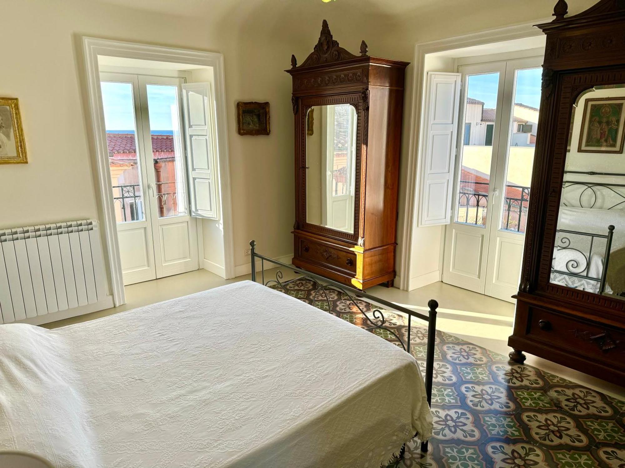 Apartamento Vittorio Emanuele Street House Cefalú Exterior foto